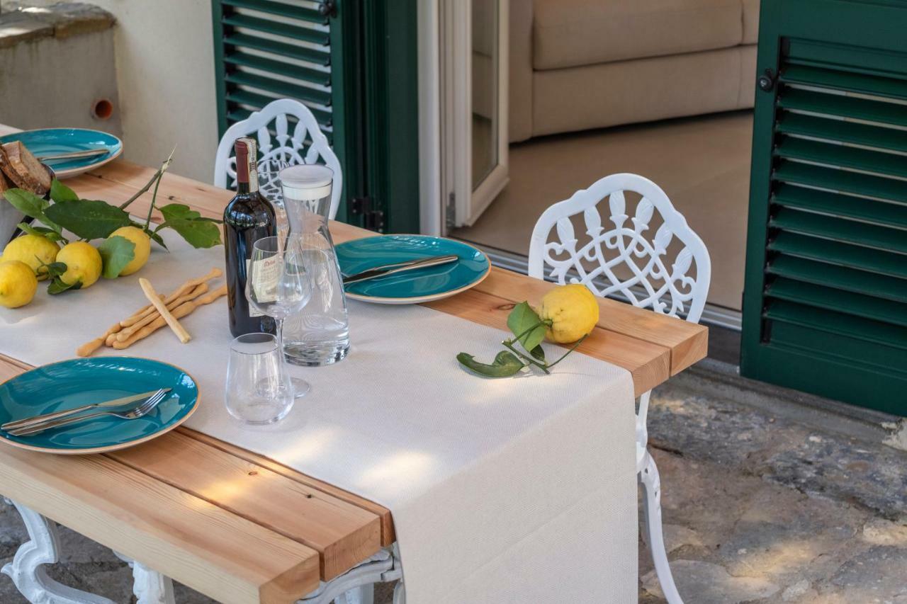 Casa Dei Fiori Villa Sorrento Dış mekan fotoğraf